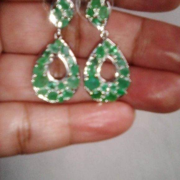 KAGEM GREEN EMERALD DANGLE EARRINGS OVER 4.90 CARATS - Picture 3 of 3